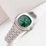 z7714419118497_79a4a6feeffd8116061a5550cc36130a